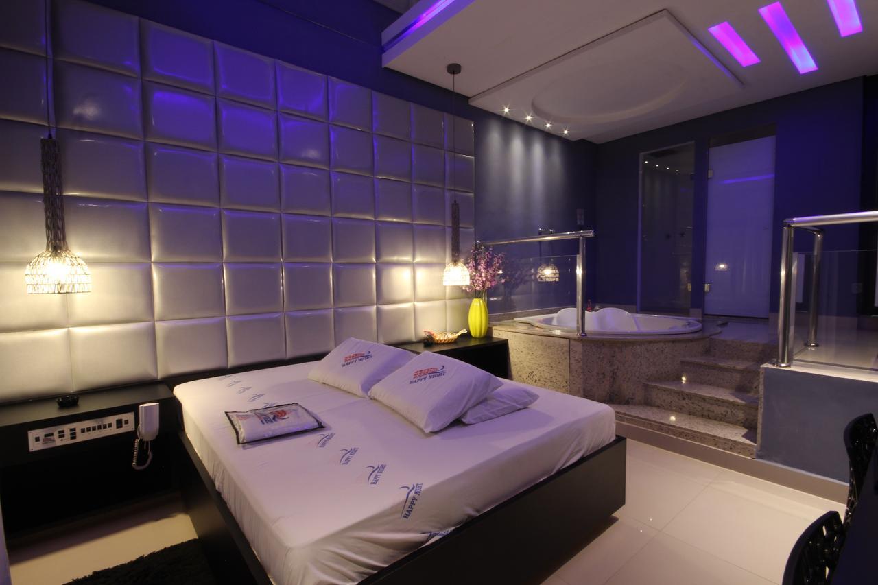 Hotel Happy Night (Adults Only) Cotia  Exterior foto